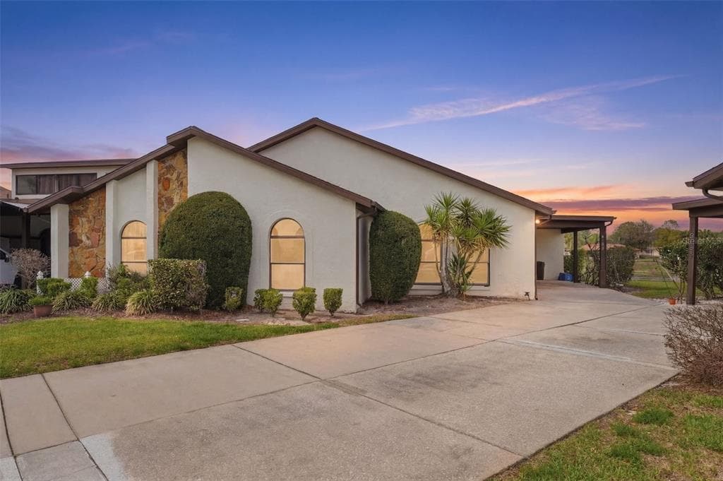 9151 LINGROVE ROAD, WEEKI WACHEE, FL 34613