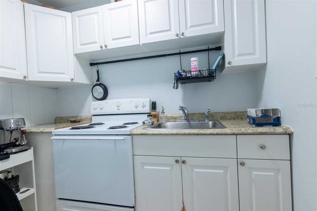 610 N EAST AVENUE, SARASOTA, FL 34237 — zdjęcie 4