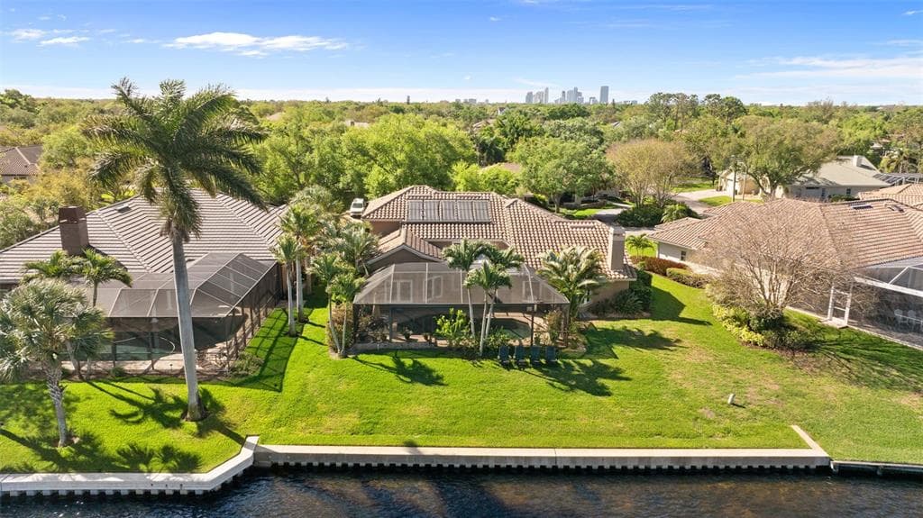 4731 COCONUT PALM CIRCLE NE, ST PETERSBURG, FL 33703 — zdjęcie 2