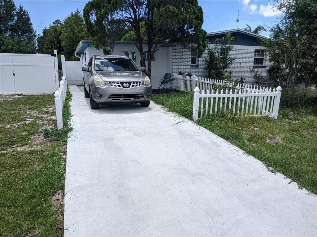 4538 W MINNEHAHA STREET # B, TAMPA, FL 33614 — zdjęcie 2