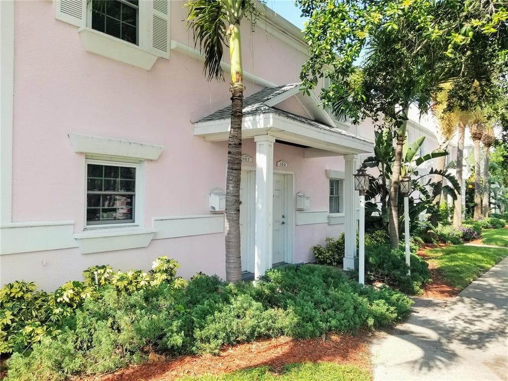 169 POMPANO DRIVE SE, ST PETERSBURG, FL 33705 — zdjęcie 2