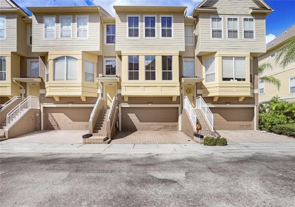 4326 SPINNAKER COVE LANE, TAMPA, FL 33615 — zdjęcie 2