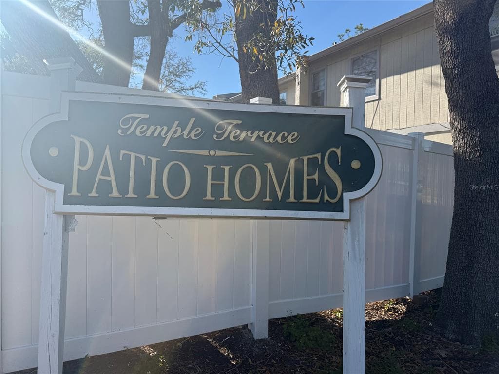 5118 TENNIS COURT CIRCLE, TAMPA, FL 33617 — zdjęcie 2