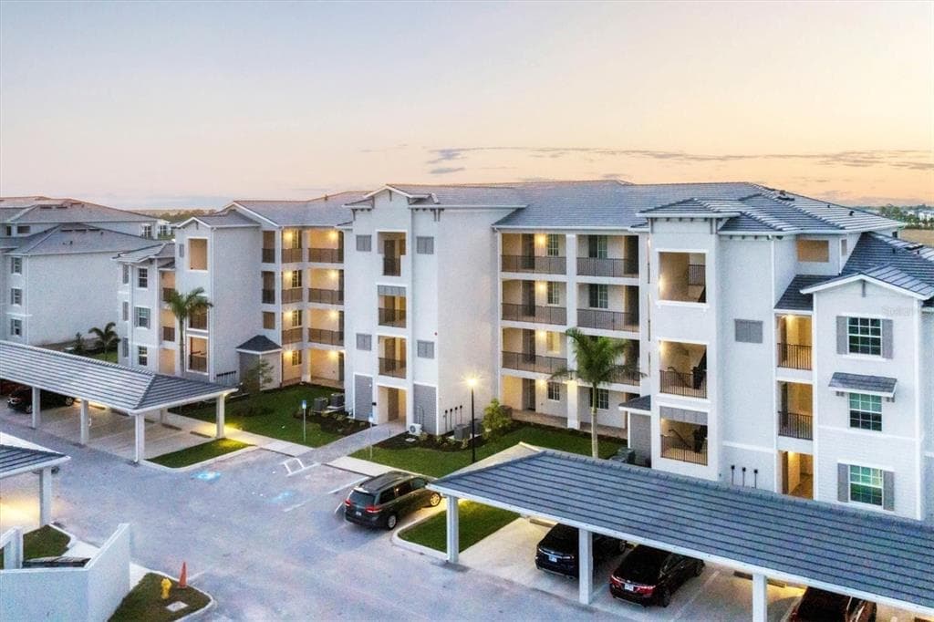 17625 OPAL SAND DRIVE # 202, VENICE, FL 34293