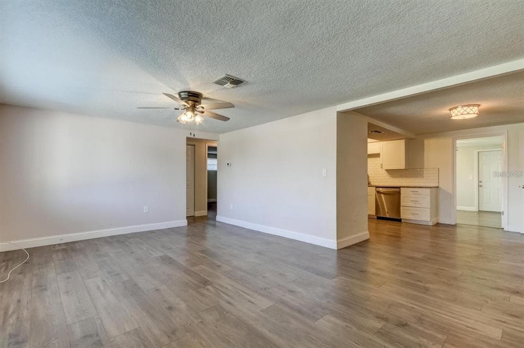 7144 FAIRFAX DRIVE, PORT RICHEY, FL 34668 — zdjęcie 3