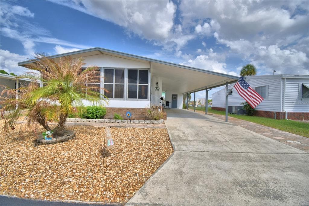 4918 ROSEWOOD STREET, WINTER HAVEN, FL 33880