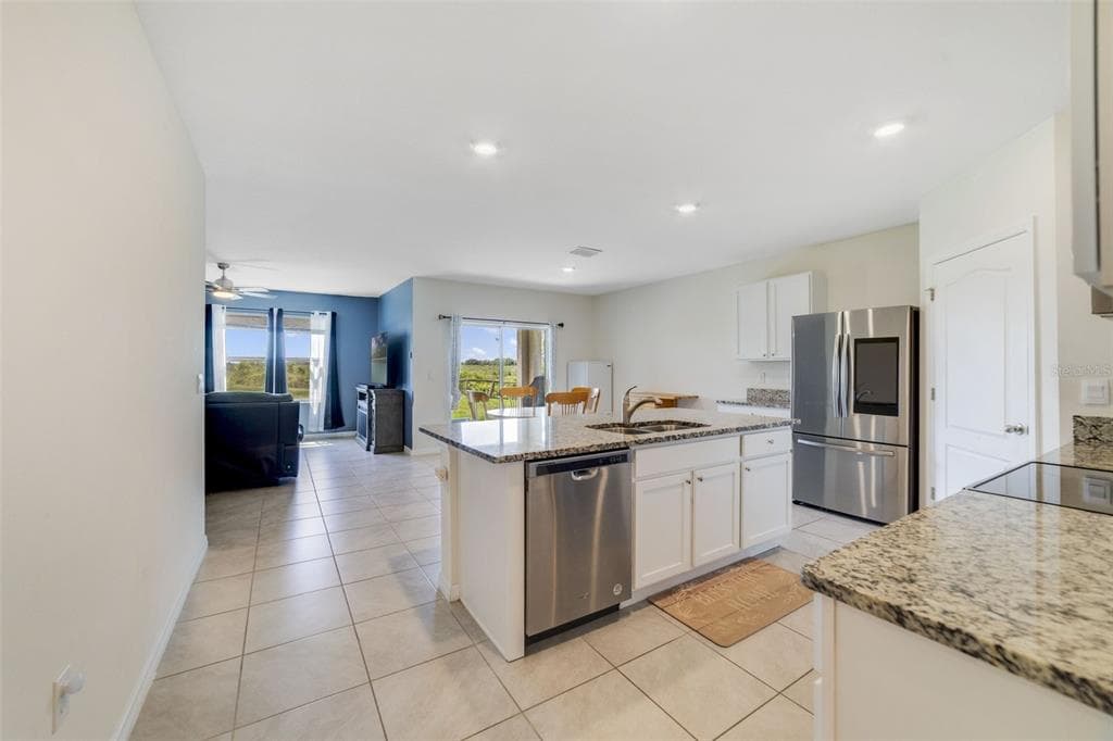 2135 E OLD MILL DRIVE, DELTONA, FL 32725 — zdjęcie 4