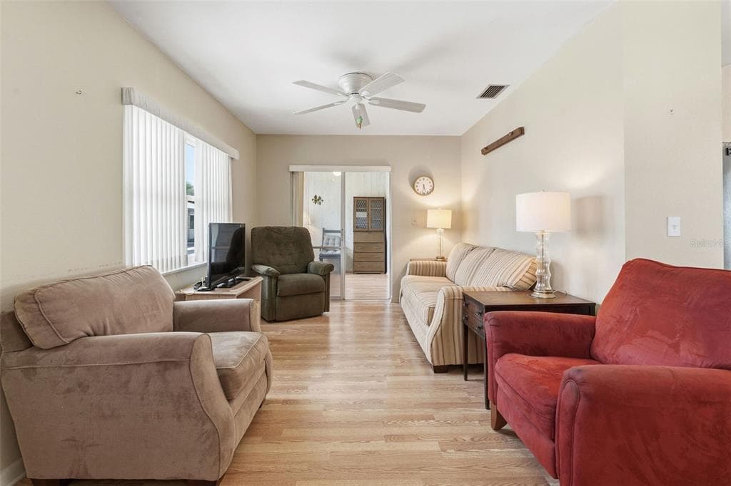12400 PARK BOULEVARD # 521, SEMINOLE, FL 33772 — zdjęcie 5