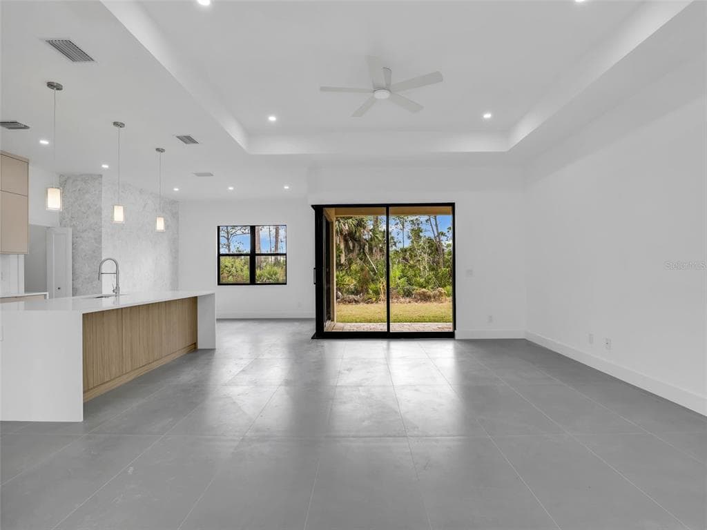 11161 CARNEGIE AVENUE, ENGLEWOOD, FL 34224 — zdjęcie 3