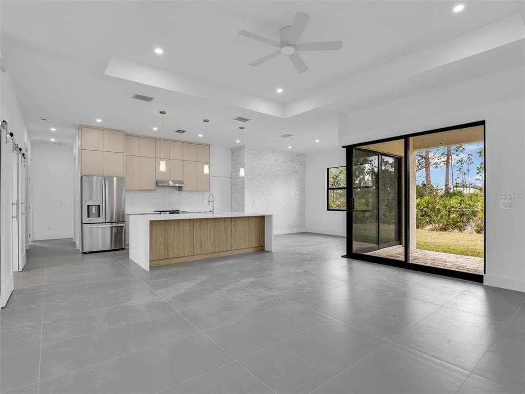 11161 CARNEGIE AVENUE, ENGLEWOOD, FL 34224 — zdjęcie 4