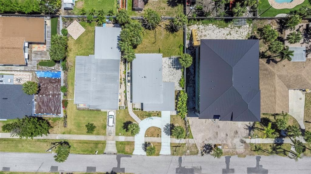 875 BRUCE AVENUE, CLEARWATER, FL 33767 — zdjęcie 4