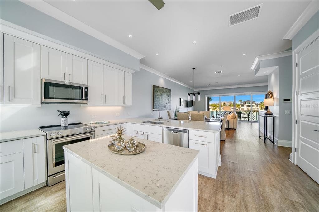 158 BRIGHTWATER DRIVE # 2, CLEARWATER BEACH, FL 33767 — zdjęcie 5