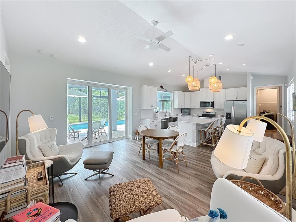 10220 BAY LAKE ROAD, GROVELAND, FL 34736 — zdjęcie 4