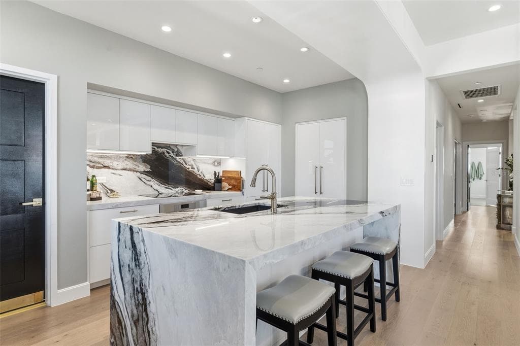 126 4TH AVENUE NE # 1401, ST PETERSBURG, FL 33701 — zdjęcie 5