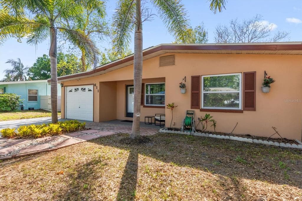 611 11TH STREET NW, LARGO, FL 33770 — zdjęcie 2
