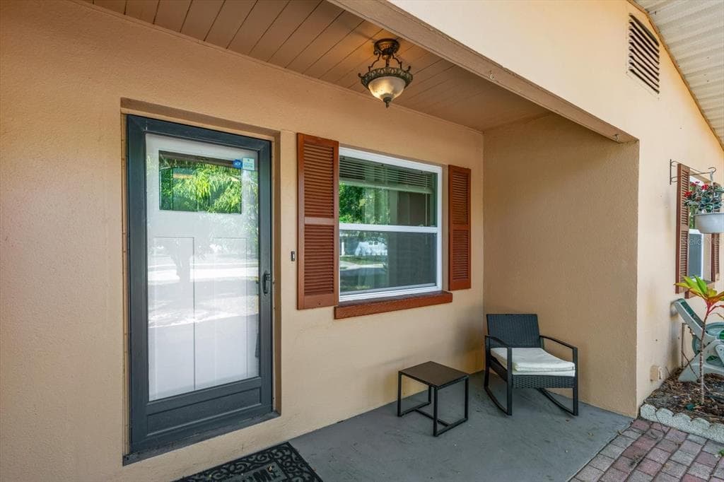 611 11TH STREET NW, LARGO, FL 33770 — zdjęcie 3