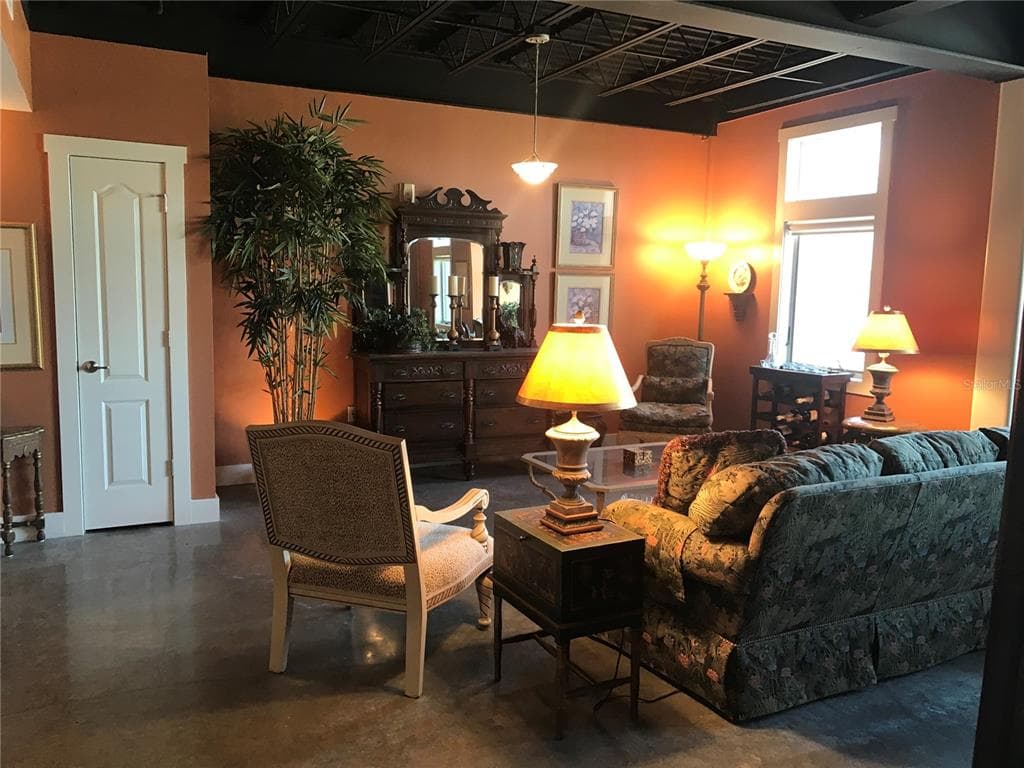 125 N KENTUCKY AVENUE # 203, LAKELAND, FL 33801 — zdjęcie 5