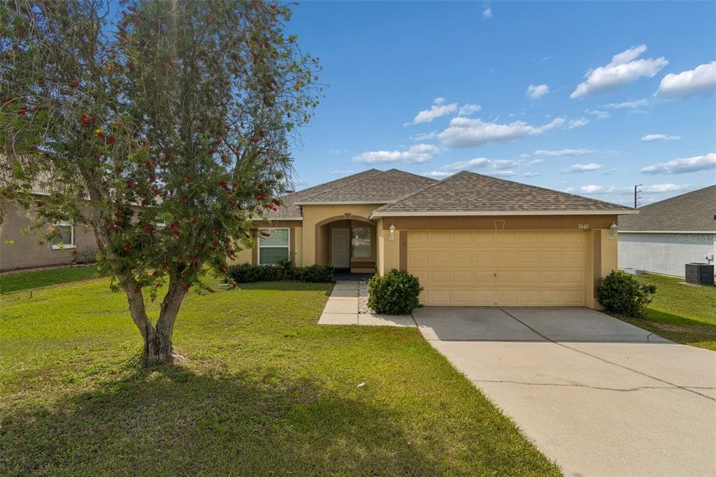 7643 WEEHAWKEN DRIVE, ZEPHYRHILLS, FL 33540