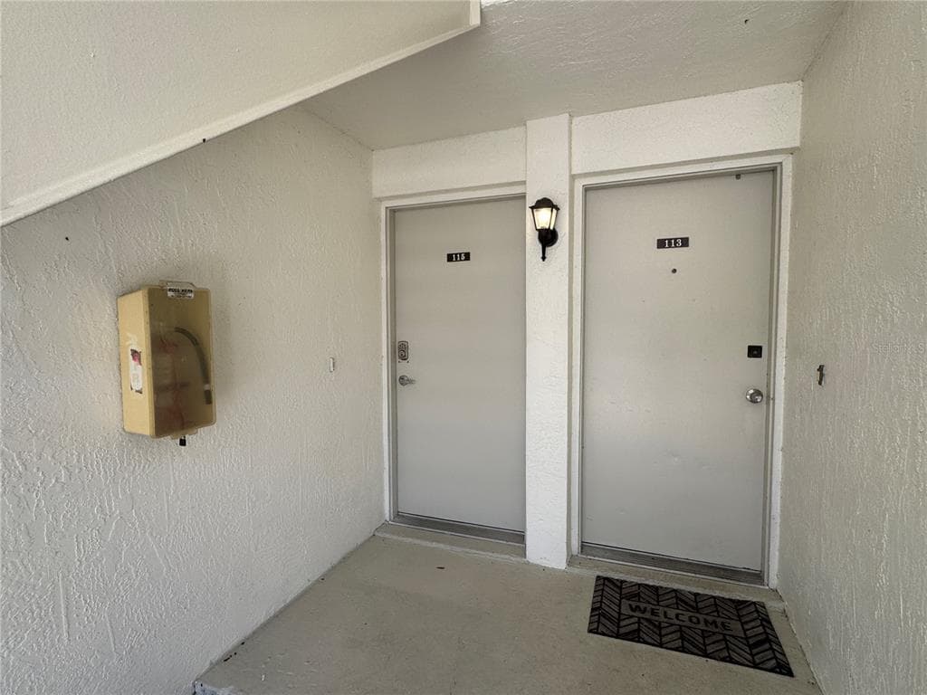 115 WINDWARD PLACE # 15, OLDSMAR, FL 34677 — zdjęcie 2