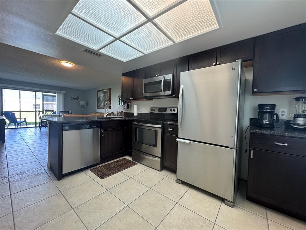 115 WINDWARD PLACE # 15, OLDSMAR, FL 34677 — zdjęcie 5