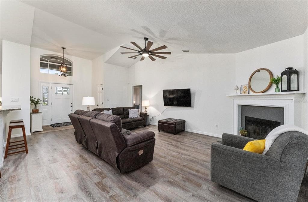 7237 EDMUND COURT, MOUNT DORA, FL 32757 — zdjęcie 2