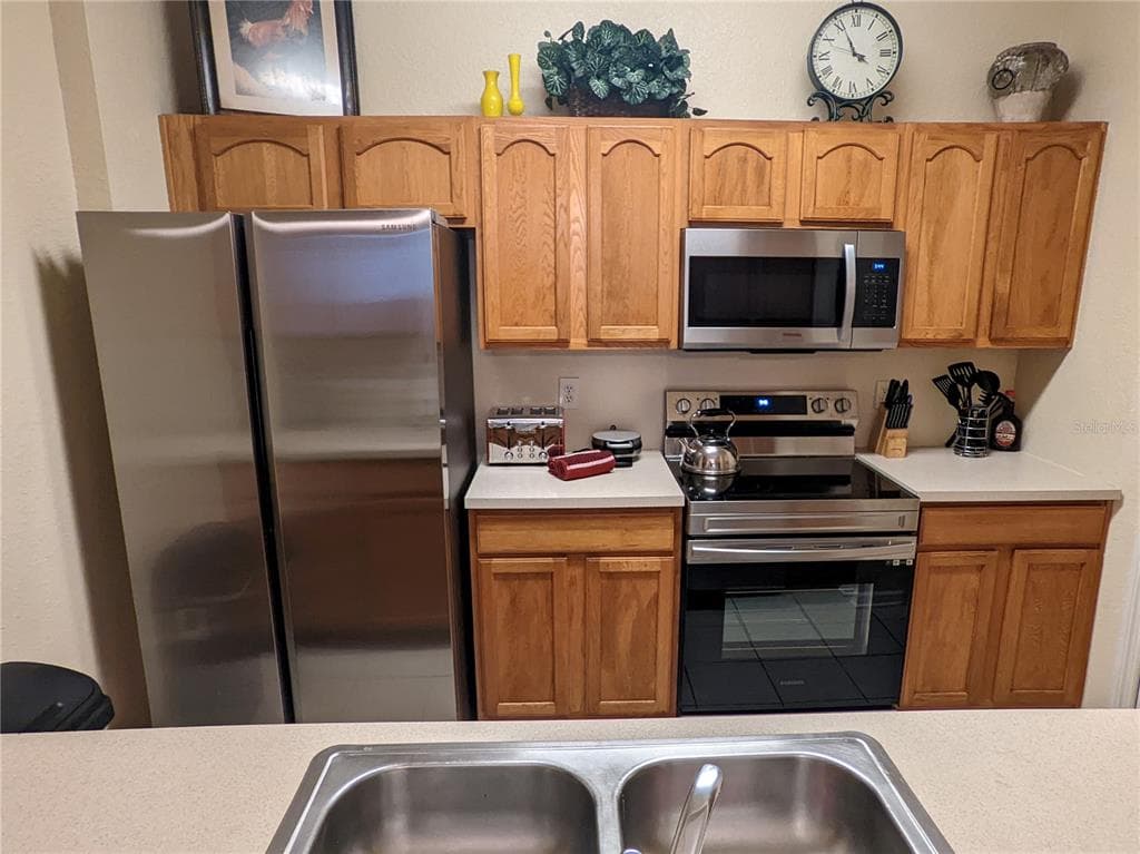 2817 ALMATON LOOP # 304, KISSIMMEE, FL 34747 — zdjęcie 5