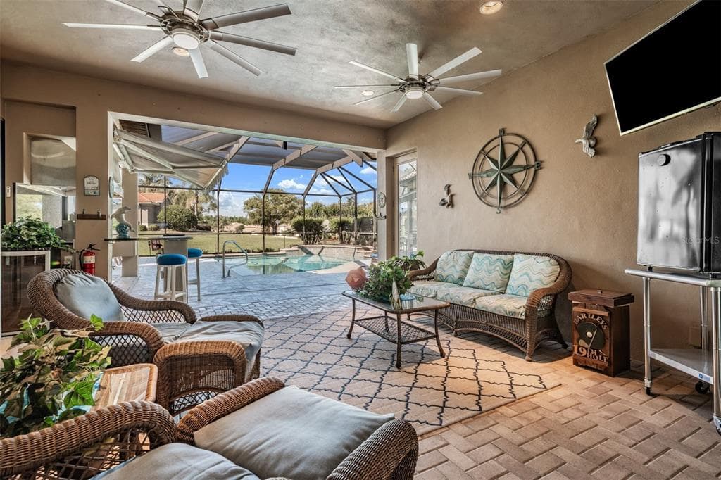 34115 AMERICANA AVENUE, DADE CITY, FL 33525 — zdjęcie 4