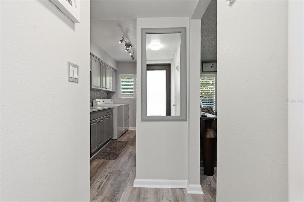 501 E BAY DRIVE # 202, LARGO, FL 33770 — zdjęcie 4