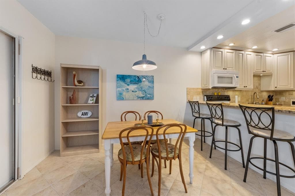 117 7TH STREET N # 35, BRADENTON BEACH, FL 34217 — zdjęcie 3