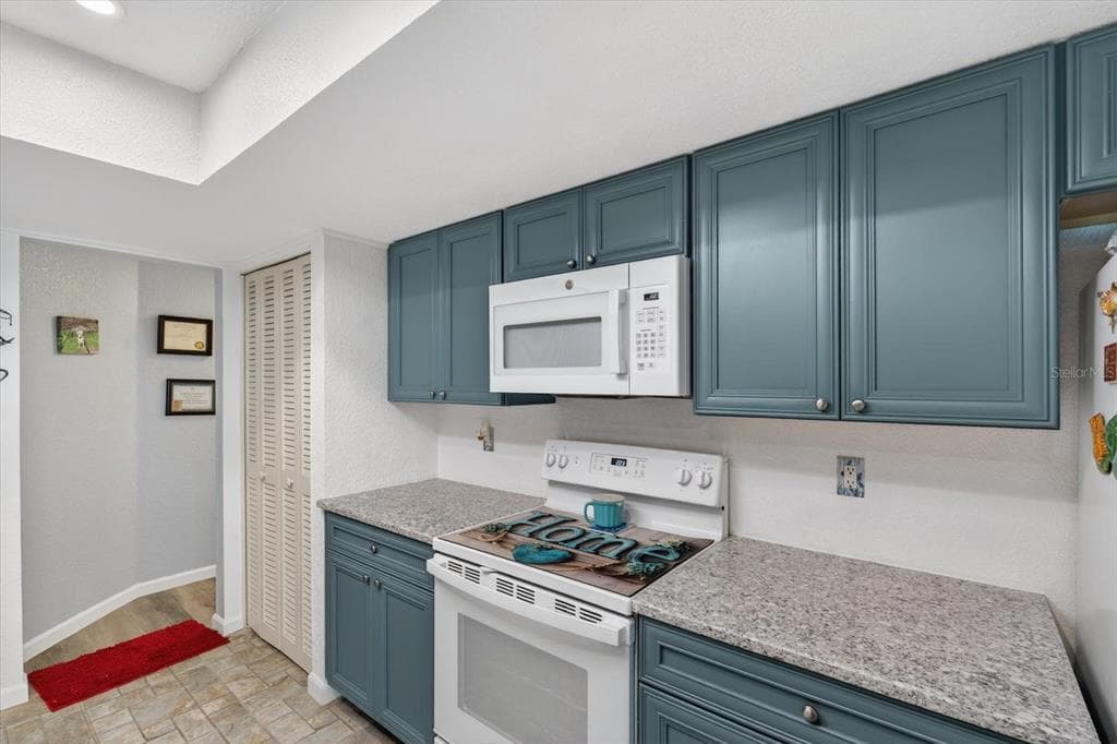 4075 DRANCE STREET, PUNTA GORDA, FL 33980 — zdjęcie 3