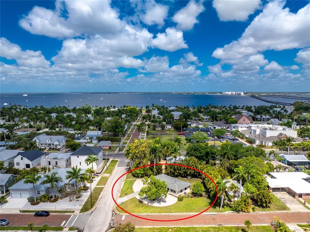 312 MCGREGOR STREET, PUNTA GORDA, FL 33950 — zdjęcie 2