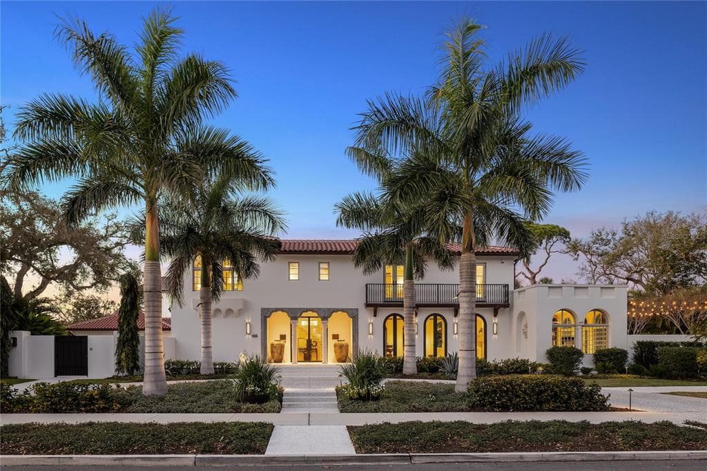 416 BRIGHTWATERS BOULEVARD NE, ST PETERSBURG, FL 33704