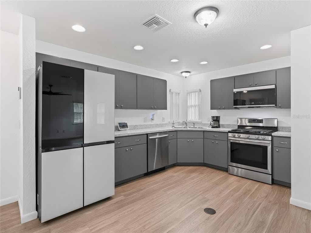 9318 CR 649, BUSHNELL, FL 33513 — zdjęcie 4