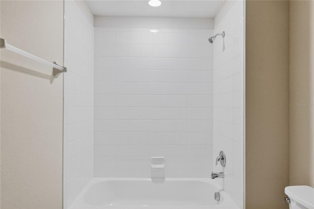 172 HOLLY VILLAGE DRIVE, DAVENPORT, FL 33837 — zdjęcie 3