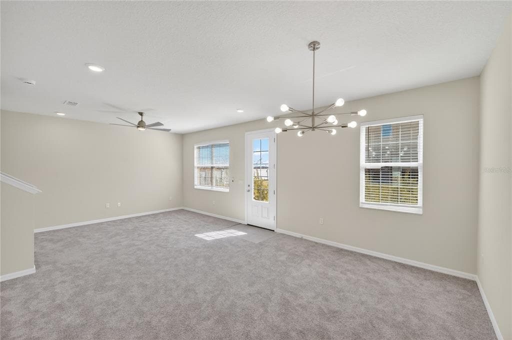 172 HOLLY VILLAGE DRIVE, DAVENPORT, FL 33837 — zdjęcie 4