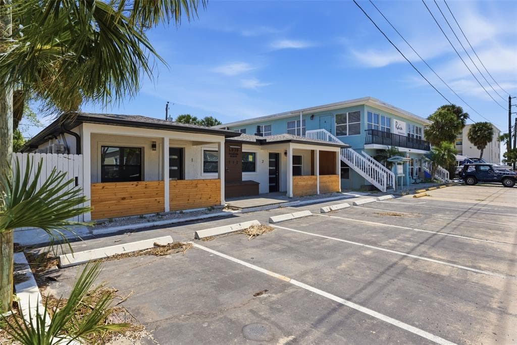 113 145TH AVENUE E # 2, MADEIRA BEACH, FL 33708 — zdjęcie 3