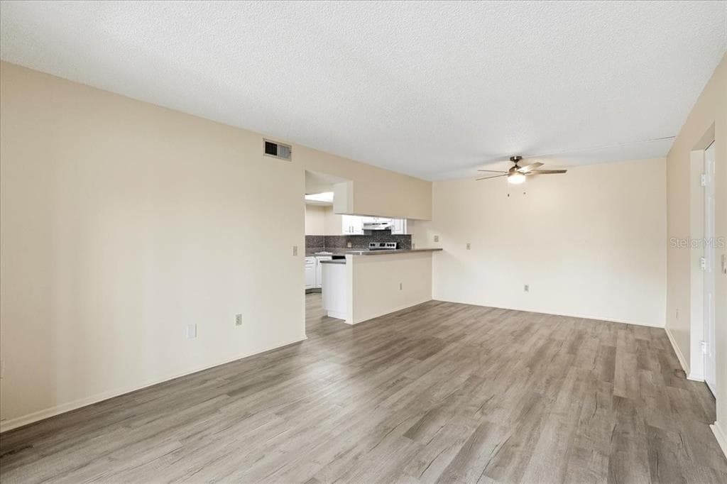 1515 FORREST NELSON BOULEVARD # B206, PORT CHARLOTTE, FL 33952 — zdjęcie 5