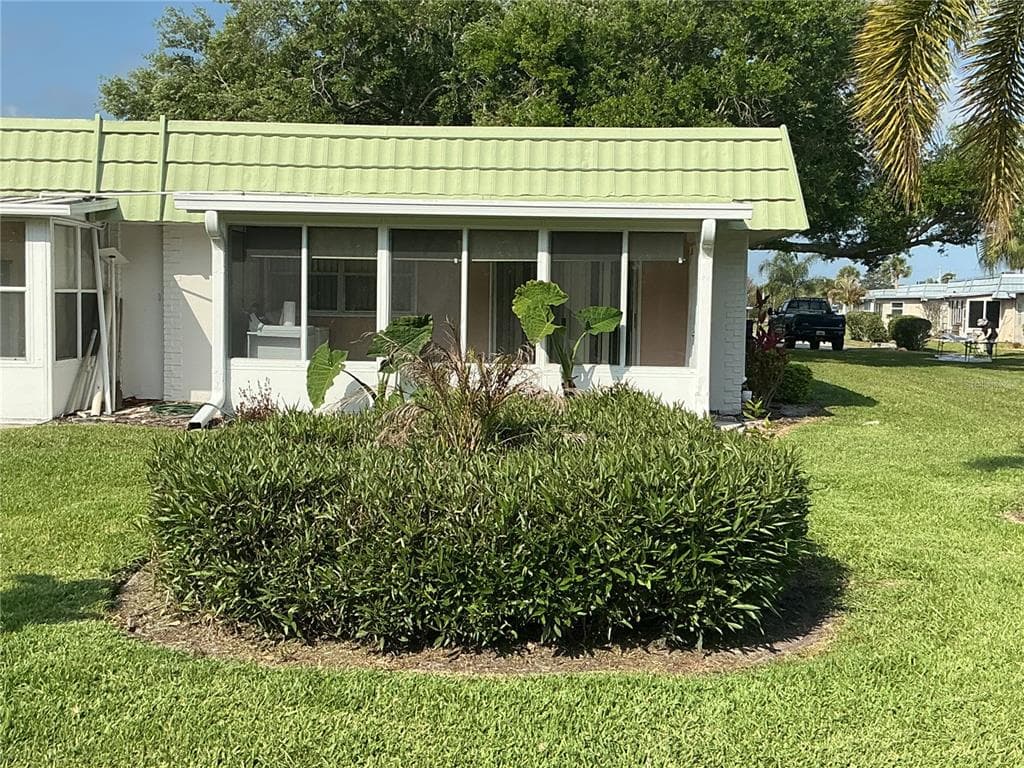 1802 BEDFORD LANE # 1, SUN CITY CENTER, FL 33573 — zdjęcie 4