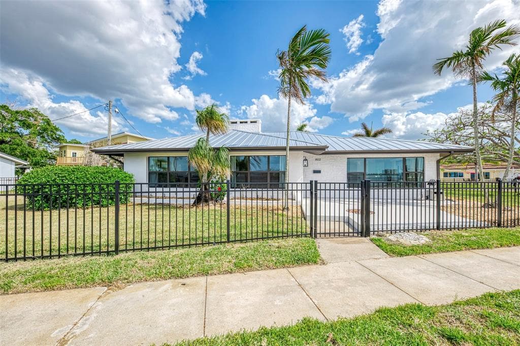 1822 RIVERSIDE DRIVE E, BRADENTON, FL 34208 — zdjęcie 2