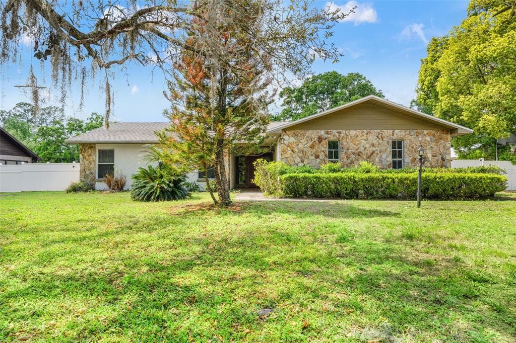 2524 VICTARRA CIRCLE, LUTZ, FL 33559 — zdjęcie 2