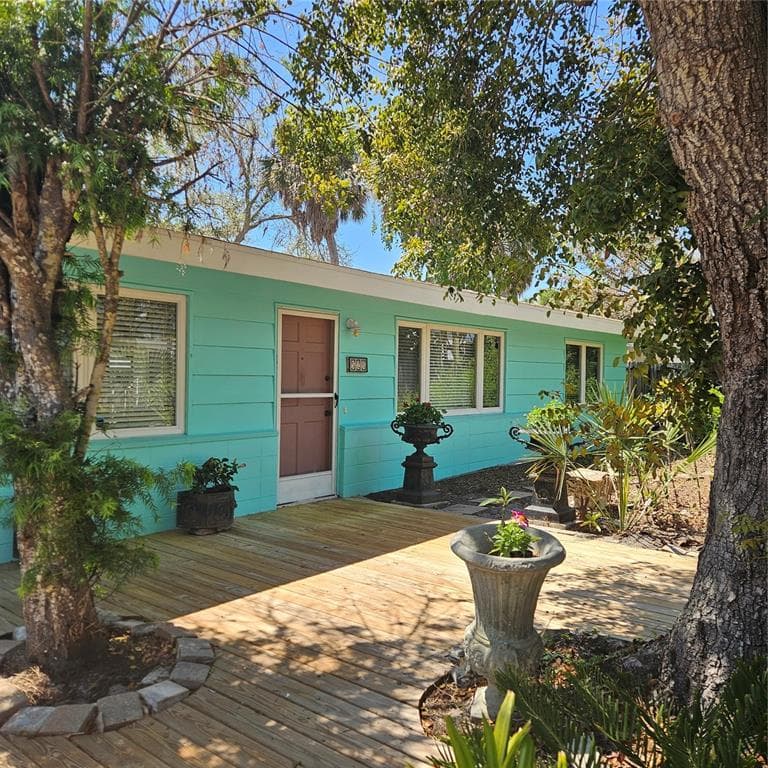 528 RALPH STREET, SIESTA KEY, FL 34242