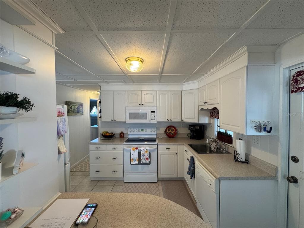 611 IRIS DRIVE, VENICE, FL 34293 — zdjęcie 2