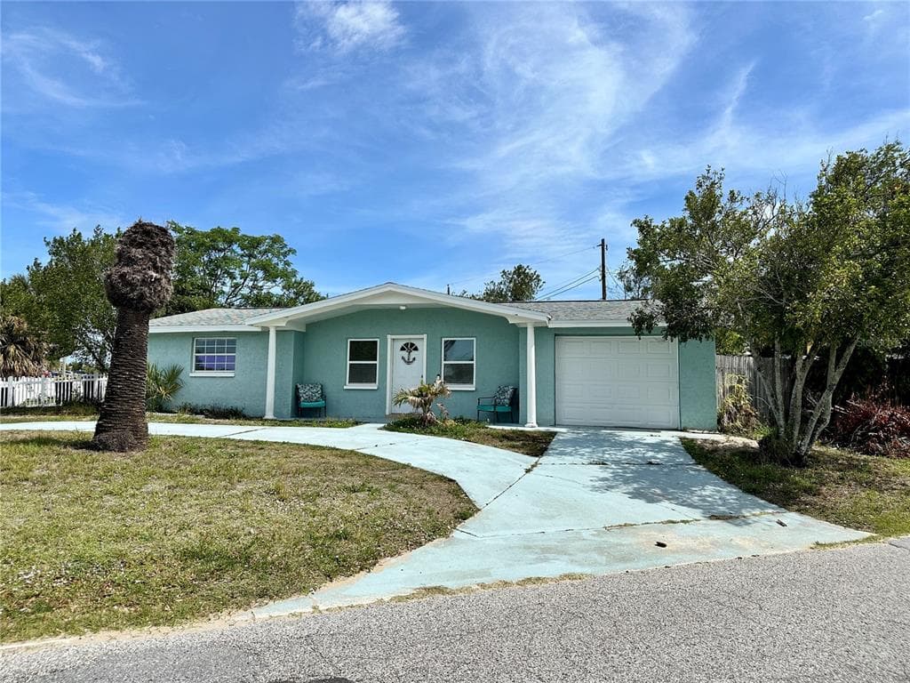 3240 BRIAR CLIFF DRIVE, HOLIDAY, FL 34691