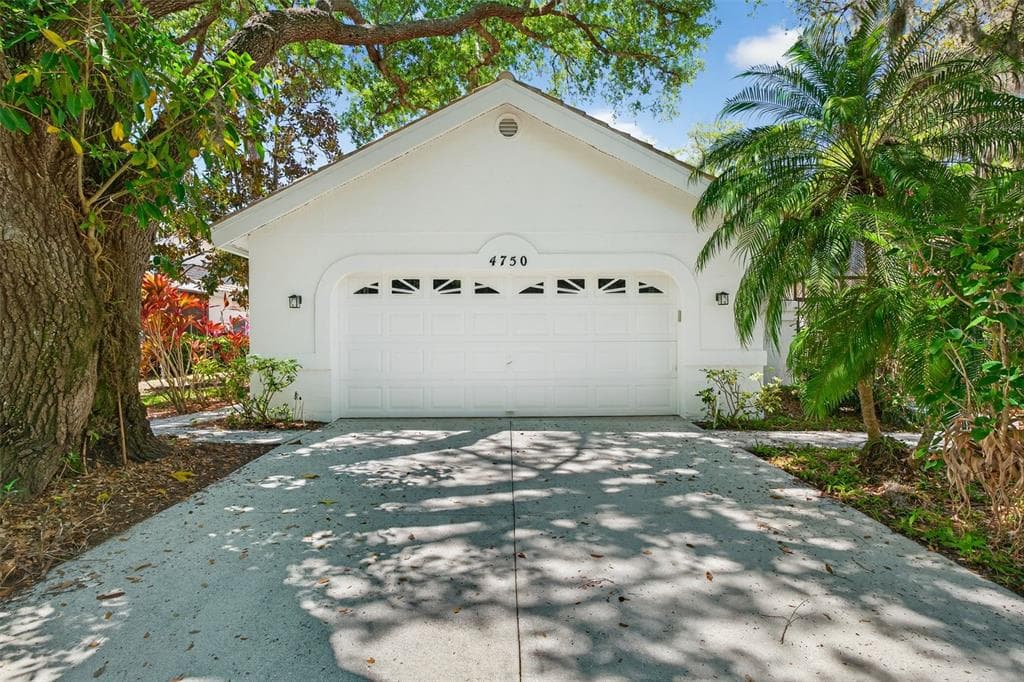 4750 TIVOLI AVENUE, SARASOTA, FL 34235 — zdjęcie 2