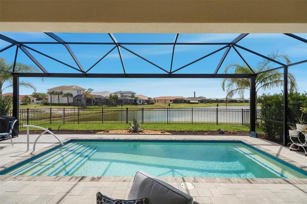 9 DEL PALMA DRIVE, PALM COAST, FL 32137