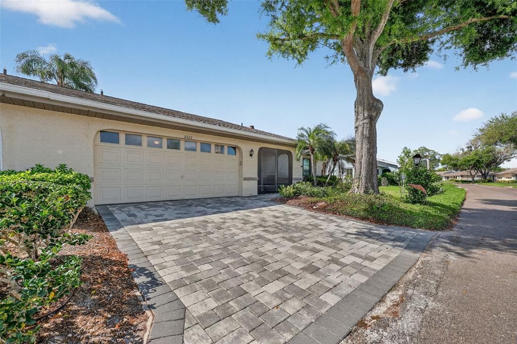 2322 LANCASTER DRIVE, SUN CITY CENTER, FL 33573 — zdjęcie 2