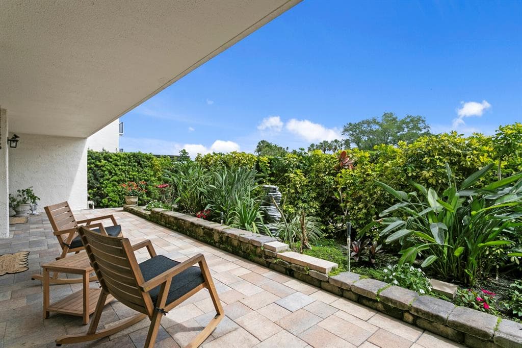 100 OAKMONT LANE # 105, BELLEAIR, FL 33756 — zdjęcie 2