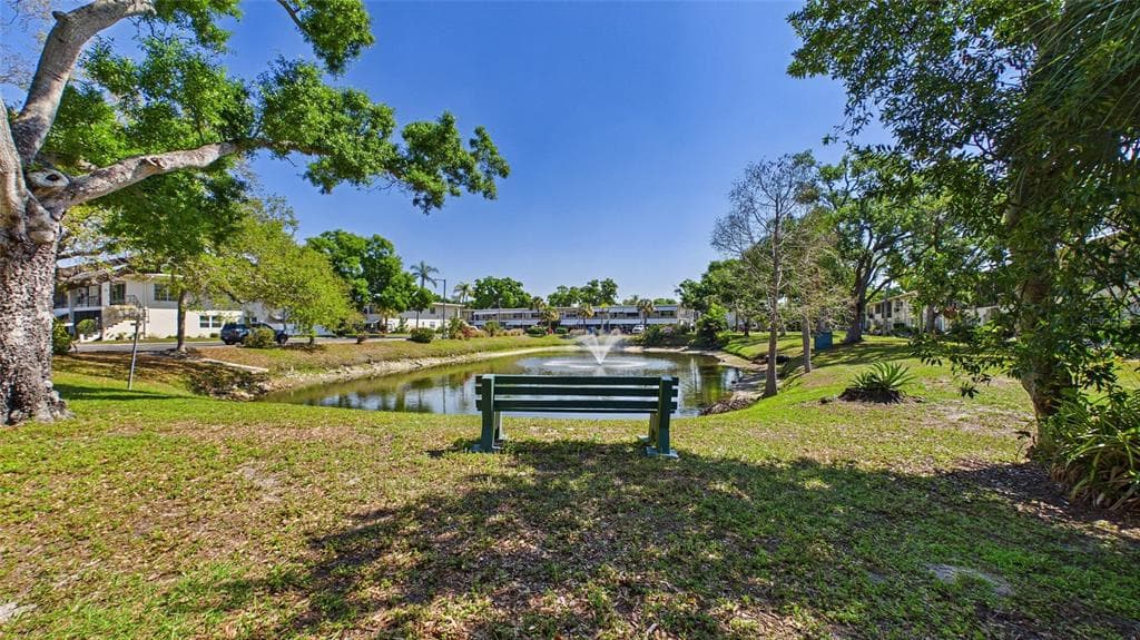 5664 40TH TERRACE N # 428, ST PETERSBURG, FL 33710 — zdjęcie 2