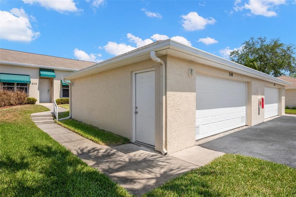 6600 100TH WAY N # 24B, ST PETERSBURG, FL 33708 — zdjęcie 2
