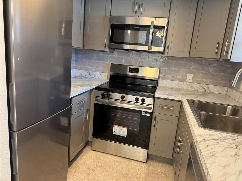5154 TURQUOISE LANE # 102, NEW PORT RICHEY, FL 34652 — zdjęcie 5